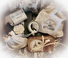 Load image into Gallery viewer, French Collection limited edition gift box